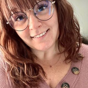 Meet your Posher, Amanda